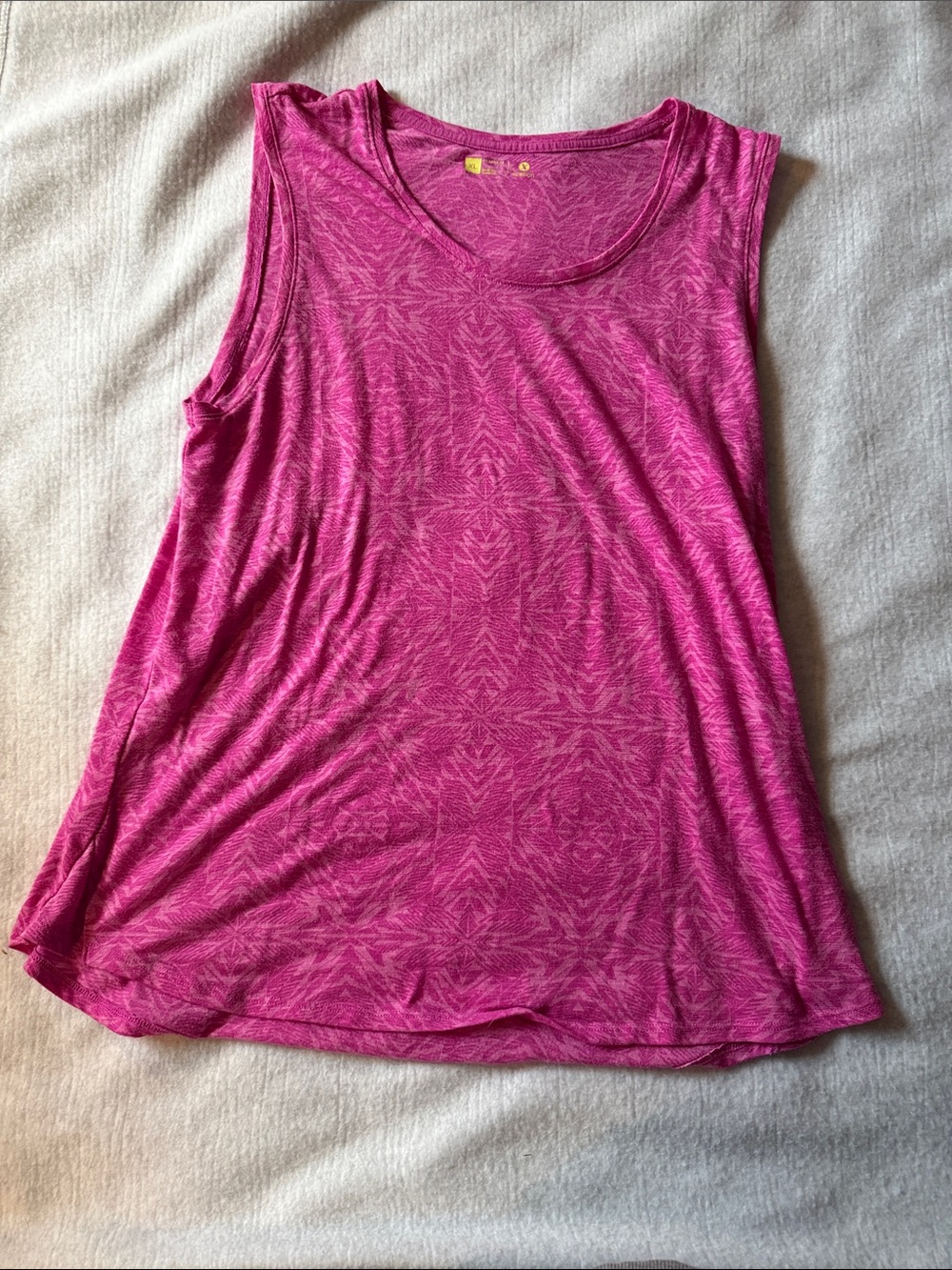 Xersion Magenta Patterned Scoop Neck Tank Top